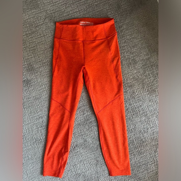Outdoor Voices Warm-Up Legging 3/4” Orange - Picture 2 of 3